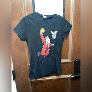 Santa Basketball Graphic Black T-Shirt Sz Small